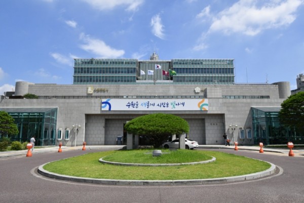 5.수원시중증장애인생산품우선구매활성화한다.JPG